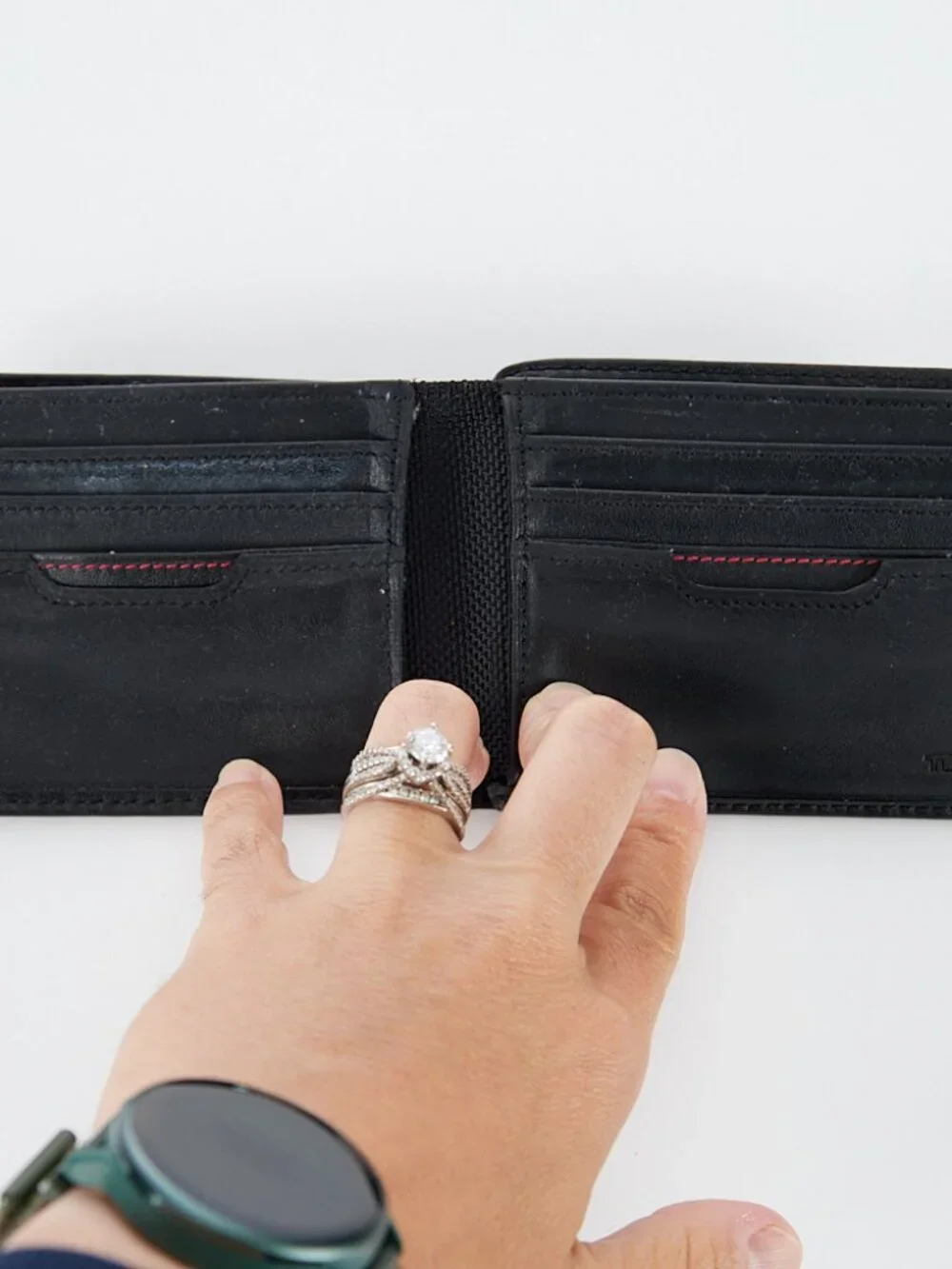 Tumi Delta Global Black Leather Bifold Wallet